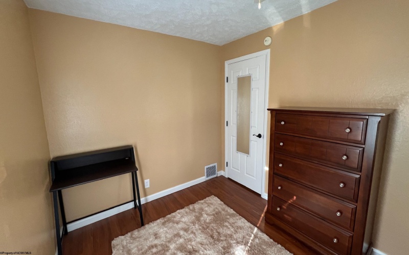 1289 Denver Avenue, Morgantown, West Virginia 26505, 2 Bedrooms Bedrooms, 4 Rooms Rooms,1 BathroomBathrooms,Single Family Detached,For Sale,Denver,10159326