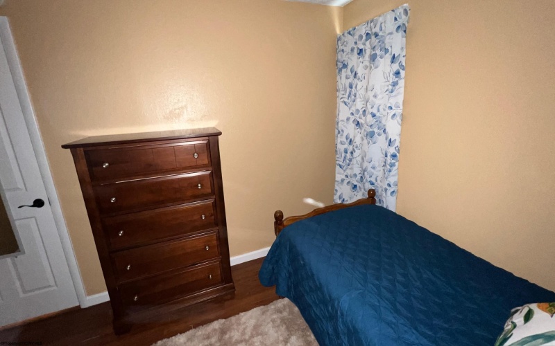 1289 Denver Avenue, Morgantown, West Virginia 26505, 2 Bedrooms Bedrooms, 4 Rooms Rooms,1 BathroomBathrooms,Single Family Detached,For Sale,Denver,10159326