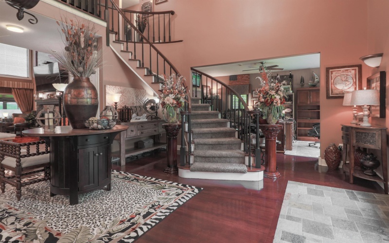 4759 Ridgetop Drive, Morgantown, West Virginia 26508, 5 Bedrooms Bedrooms, 13 Rooms Rooms,4 BathroomsBathrooms,Single Family Detached,For Sale,Ridgetop,10159336