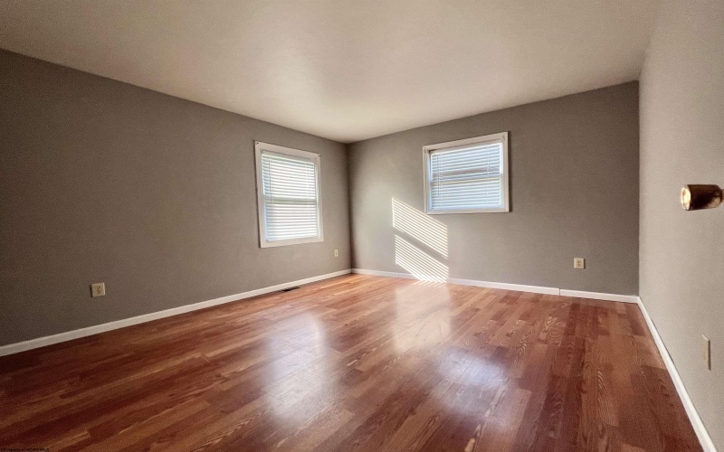1629 Gregorys Run, Clarksburg, West Virginia 26301, 3 Bedrooms Bedrooms, 7 Rooms Rooms,1 BathroomBathrooms,Single Family Detached,For Sale,Gregorys,10159335