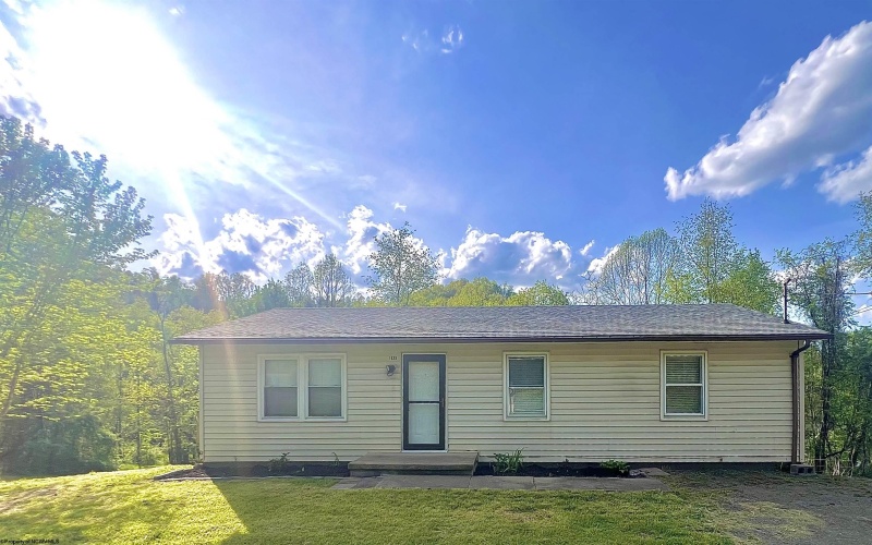 1629 Gregorys Run, Clarksburg, West Virginia 26301, 3 Bedrooms Bedrooms, 7 Rooms Rooms,1 BathroomBathrooms,Single Family Detached,For Sale,Gregorys,10159335
