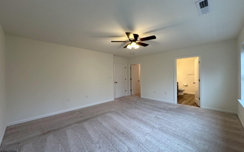 317 Bay Street, Morgantown, West Virginia 26508, 4 Bedrooms Bedrooms, 8 Rooms Rooms,4 BathroomsBathrooms,Residential Rentals,For Rent,Bay,10159341