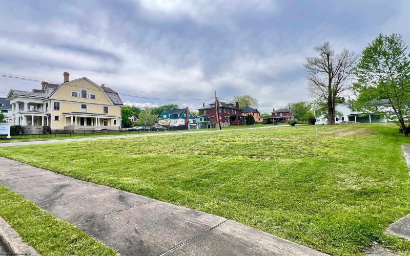 639 Benoni Avenue, Fairmont, West Virginia 26554, ,Lots/land,For Sale,Benoni,10159338