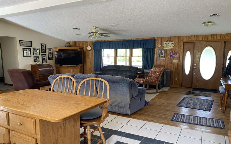 133 Potterstone Road, Buckhannon, West Virginia 26201-4033, 4 Bedrooms Bedrooms, 8 Rooms Rooms,3 BathroomsBathrooms,Single Family Detached,For Sale,Potterstone,10159342