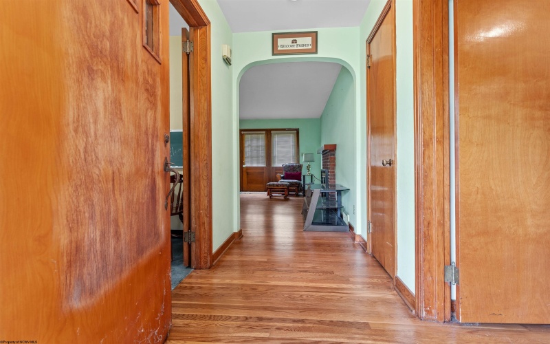 1060 Takoma Street, Morgantown, West Virginia 26505, 3 Bedrooms Bedrooms, 6 Rooms Rooms,1 BathroomBathrooms,Single Family Detached,For Sale,Takoma,10159350