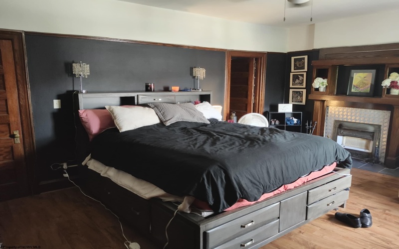 123 Main Street, Buckhannon, West Virginia 26201, 4 Bedrooms Bedrooms, 9 Rooms Rooms,3 BathroomsBathrooms,Single Family Detached,For Sale,Main,10159340
