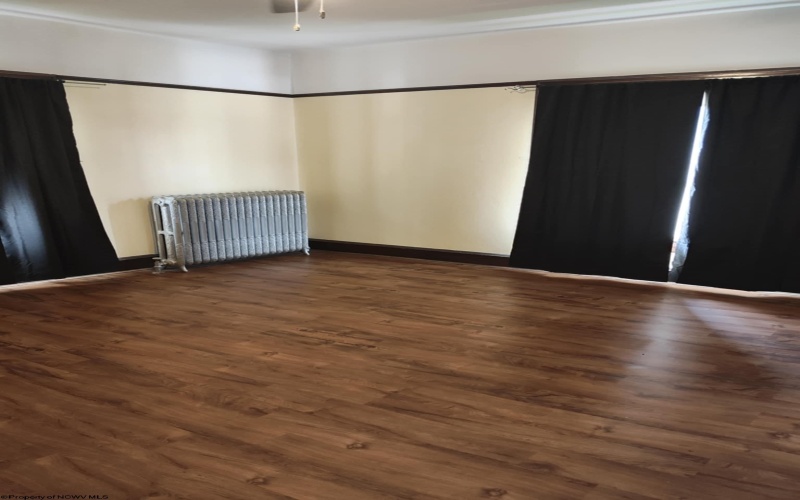 123 Main Street, Buckhannon, West Virginia 26201, 4 Bedrooms Bedrooms, 9 Rooms Rooms,3 BathroomsBathrooms,Single Family Detached,For Sale,Main,10159340