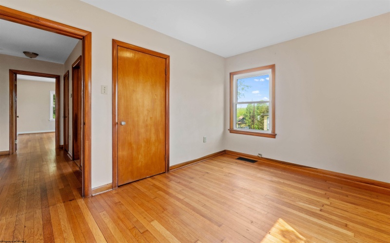 28 West Street, Westover, West Virginia 26501, 3 Bedrooms Bedrooms, 6 Rooms Rooms,1 BathroomBathrooms,Single Family Detached,For Sale,West,10159353