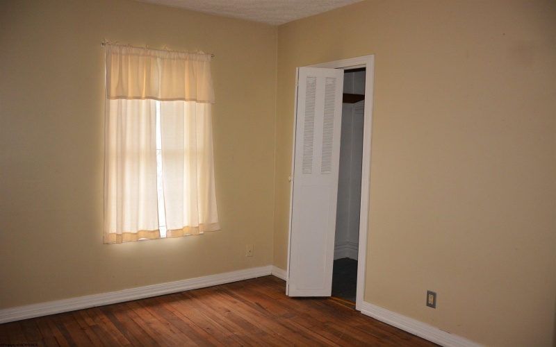 1010 Kerens Avenue, Elkins, West Virginia 26241, 4 Bedrooms Bedrooms, 8 Rooms Rooms,1 BathroomBathrooms,Single Family Detached,For Sale,Kerens,10157671