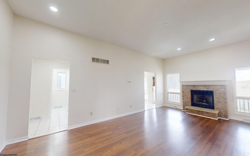 118 Cobblestone Circle, Morgantown, West Virginia 26505, 5 Bedrooms Bedrooms, 9 Rooms Rooms,3 BathroomsBathrooms,Single Family Detached,For Sale,Cobblestone,10158865