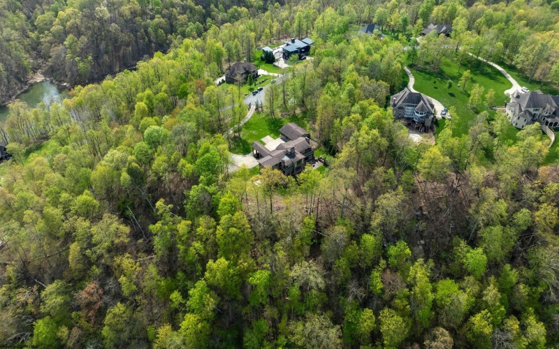 215 Mystic Drive, Morgantown, West Virginia 26508, 6 Bedrooms Bedrooms, 11 Rooms Rooms,6 BathroomsBathrooms,Single Family Detached,For Sale,Mystic,10159369