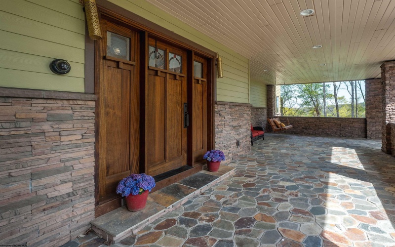 215 Mystic Drive, Morgantown, West Virginia 26508, 6 Bedrooms Bedrooms, 11 Rooms Rooms,6 BathroomsBathrooms,Single Family Detached,For Sale,Mystic,10159369