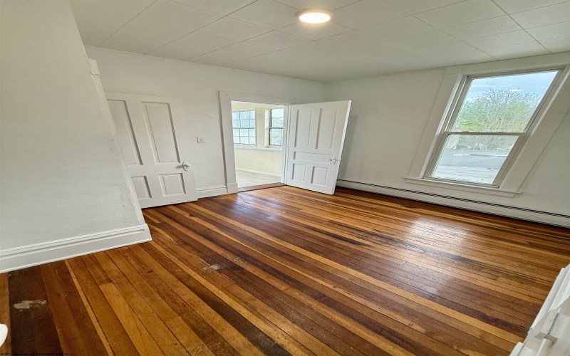 108 Marshall Street, Mannington, West Virginia 26582, 3 Bedrooms Bedrooms, 9 Rooms Rooms,1 BathroomBathrooms,Single Family Detached,For Sale,Marshall,10159359
