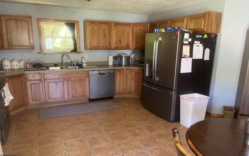 36 3rd Street, Durbin, West Virginia 26264, 4 Bedrooms Bedrooms, 9 Rooms Rooms,1 BathroomBathrooms,Single Family Detached,For Sale,3rd,10159388