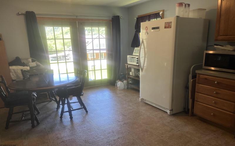 36 3rd Street, Durbin, West Virginia 26264, 4 Bedrooms Bedrooms, 9 Rooms Rooms,1 BathroomBathrooms,Single Family Detached,For Sale,3rd,10159388