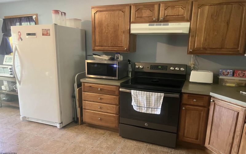 36 3rd Street, Durbin, West Virginia 26264, 4 Bedrooms Bedrooms, 9 Rooms Rooms,1 BathroomBathrooms,Single Family Detached,For Sale,3rd,10159388