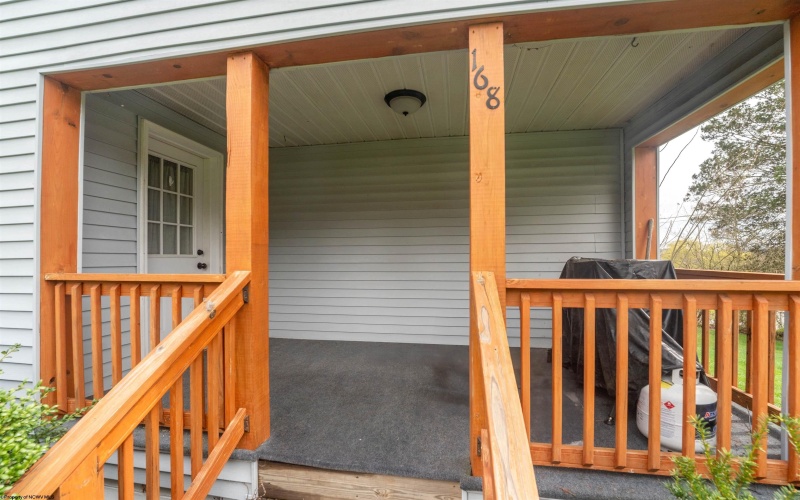 168 Highland Drive, Fairmont, West Virginia 26554, 2 Bedrooms Bedrooms, 6 Rooms Rooms,1 BathroomBathrooms,Single Family Detached,For Sale,Highland,10159390