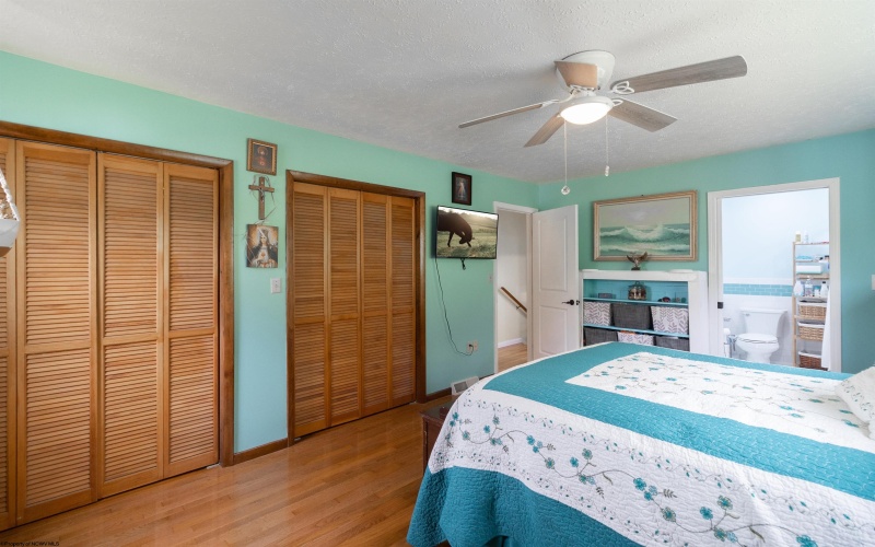 10401 Skin Creek Road, Horner, West Virginia 26372, 4 Bedrooms Bedrooms, 8 Rooms Rooms,3 BathroomsBathrooms,Single Family Detached,For Sale,Skin Creek,10159382