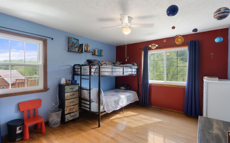 10401 Skin Creek Road, Horner, West Virginia 26372, 4 Bedrooms Bedrooms, 8 Rooms Rooms,3 BathroomsBathrooms,Single Family Detached,For Sale,Skin Creek,10159382