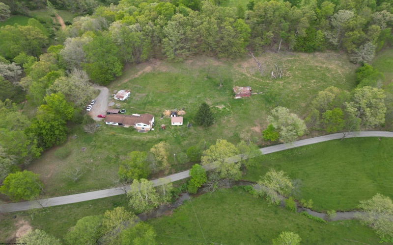 10401 Skin Creek Road, Horner, West Virginia 26372, 4 Bedrooms Bedrooms, 8 Rooms Rooms,3 BathroomsBathrooms,Single Family Detached,For Sale,Skin Creek,10159382