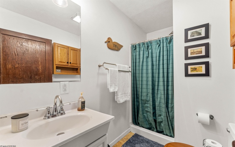 1658 Brookhaven Road, Morgantown, West Virginia 26508, 2 Bedrooms Bedrooms, 5 Rooms Rooms,1 BathroomBathrooms,Single Family Detached,For Sale,Brookhaven,10159377