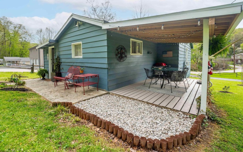 1658 Brookhaven Road, Morgantown, West Virginia 26508, 2 Bedrooms Bedrooms, 5 Rooms Rooms,1 BathroomBathrooms,Single Family Detached,For Sale,Brookhaven,10159377