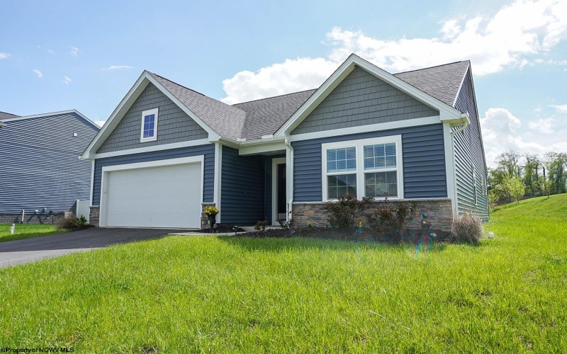 108 Eastview Way, Fairmont, West Virginia 26554, 3 Bedrooms Bedrooms, 7 Rooms Rooms,2 BathroomsBathrooms,Single Family Detached,For Sale,Eastview,10159398