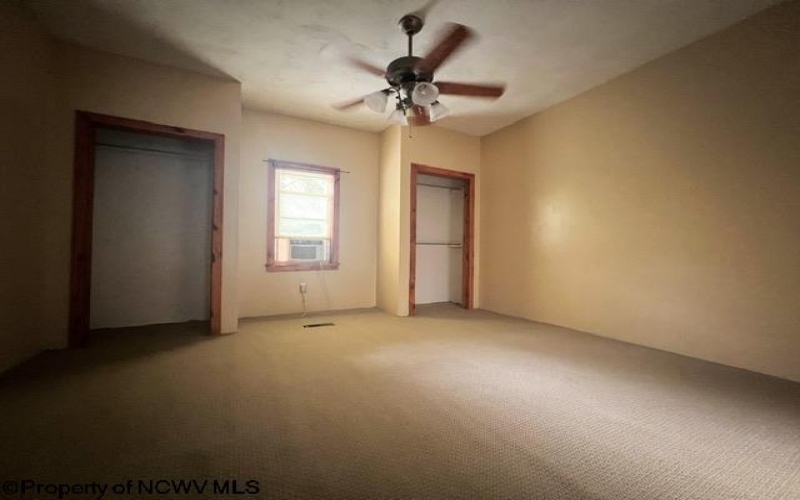 705 Cemetery Street, Mannington, West Virginia 26582, 2 Bedrooms Bedrooms, 7 Rooms Rooms,1 BathroomBathrooms,Single Family Detached,For Sale,Cemetery,10159426