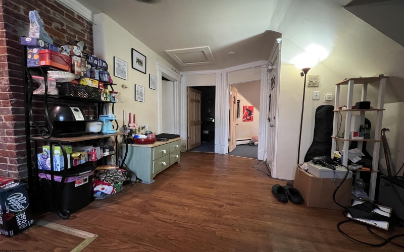 381 Forest Avenue, Morgantown, West Virginia 26505, ,Multi-unit/income,For Sale,Forest,10159412