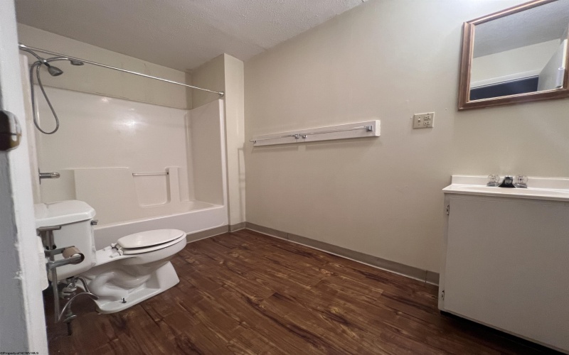 409 Forest Avenue, Morgantown, West Virginia 26505, ,Multi-unit/income,For Sale,Forest,10159421