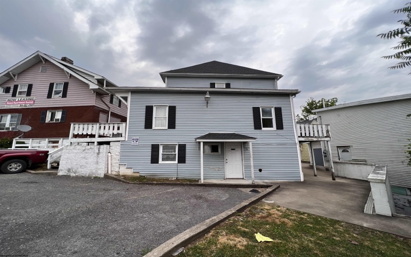 445 Baird Street, Morgantown, West Virginia 26505, ,Multi-unit/income,For Sale,Baird,10159424