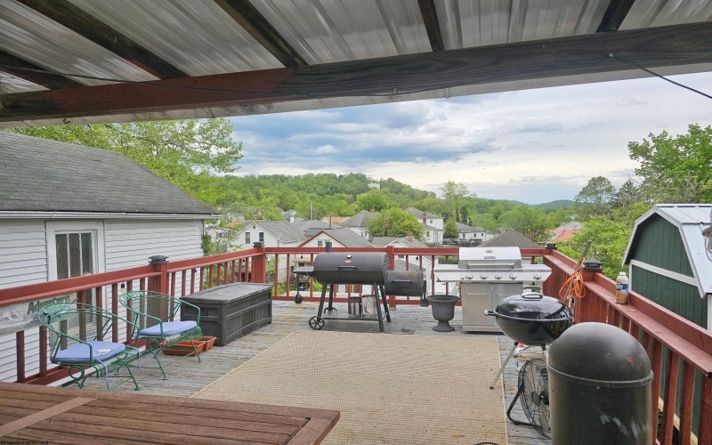 426 Duff Avenue, Clarksburg, West Virginia 26301, 3 Bedrooms Bedrooms, 7 Rooms Rooms,1 BathroomBathrooms,Single Family Detached,For Sale,Duff,10159403