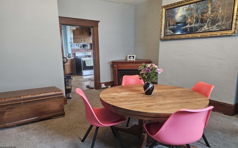 426 Duff Avenue, Clarksburg, West Virginia 26301, 3 Bedrooms Bedrooms, 7 Rooms Rooms,1 BathroomBathrooms,Single Family Detached,For Sale,Duff,10159403