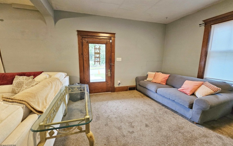426 Duff Avenue, Clarksburg, West Virginia 26301, 3 Bedrooms Bedrooms, 7 Rooms Rooms,1 BathroomBathrooms,Single Family Detached,For Sale,Duff,10159403