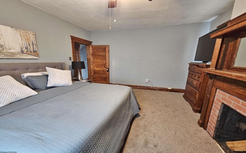 426 Duff Avenue, Clarksburg, West Virginia 26301, 3 Bedrooms Bedrooms, 7 Rooms Rooms,1 BathroomBathrooms,Single Family Detached,For Sale,Duff,10159403