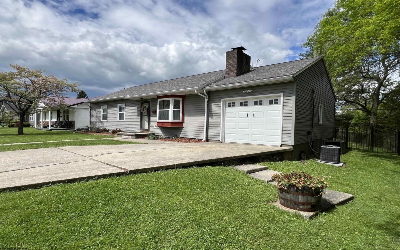 918 Kerens Avenue, Elkins, West Virginia 26241, 3 Bedrooms Bedrooms, 7 Rooms Rooms,1 BathroomBathrooms,Single Family Detached,For Sale,Kerens,10159406