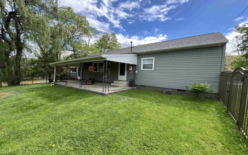 918 Kerens Avenue, Elkins, West Virginia 26241, 3 Bedrooms Bedrooms, 7 Rooms Rooms,1 BathroomBathrooms,Single Family Detached,For Sale,Kerens,10159406