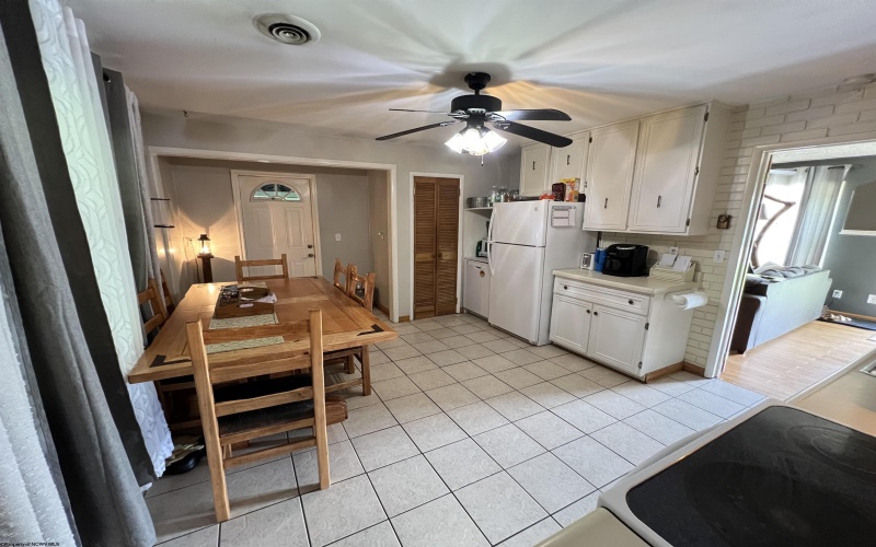 918 Kerens Avenue, Elkins, West Virginia 26241, 3 Bedrooms Bedrooms, 7 Rooms Rooms,1 BathroomBathrooms,Single Family Detached,For Sale,Kerens,10159406