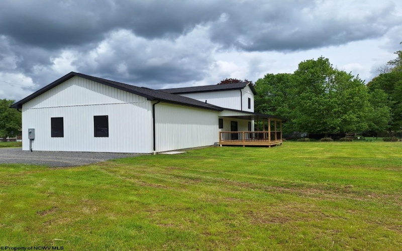 794 Laurel Park Road, Clarksburg, West Virginia 26301, 3 Bedrooms Bedrooms, 6 Rooms Rooms,2 BathroomsBathrooms,Single Family Detached,For Sale,Laurel Park,10159401