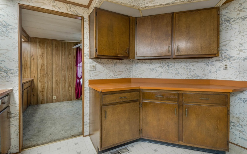 23 Daybrook Road, Blacksville, West Virginia 26521, 3 Bedrooms Bedrooms, 7 Rooms Rooms,2 BathroomsBathrooms,Single Family Detached,For Sale,Daybrook,10159422
