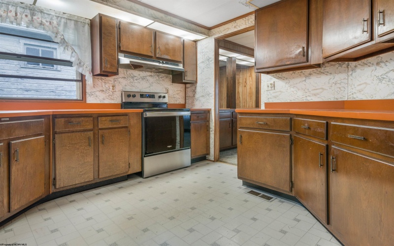 23 Daybrook Road, Blacksville, West Virginia 26521, 3 Bedrooms Bedrooms, 7 Rooms Rooms,2 BathroomsBathrooms,Single Family Detached,For Sale,Daybrook,10159422