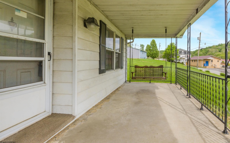 23 Daybrook Road, Blacksville, West Virginia 26521, 3 Bedrooms Bedrooms, 7 Rooms Rooms,2 BathroomsBathrooms,Single Family Detached,For Sale,Daybrook,10159422