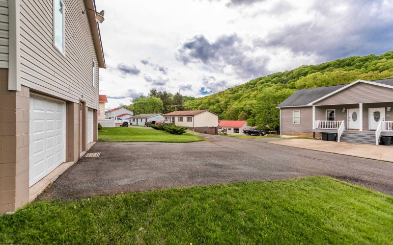 11 Pioneer Villas, Morgantown, West Virginia 26508, 2 Bedrooms Bedrooms, 6 Rooms Rooms,1 BathroomBathrooms,Single Family Detached,For Sale,Pioneer,10159420