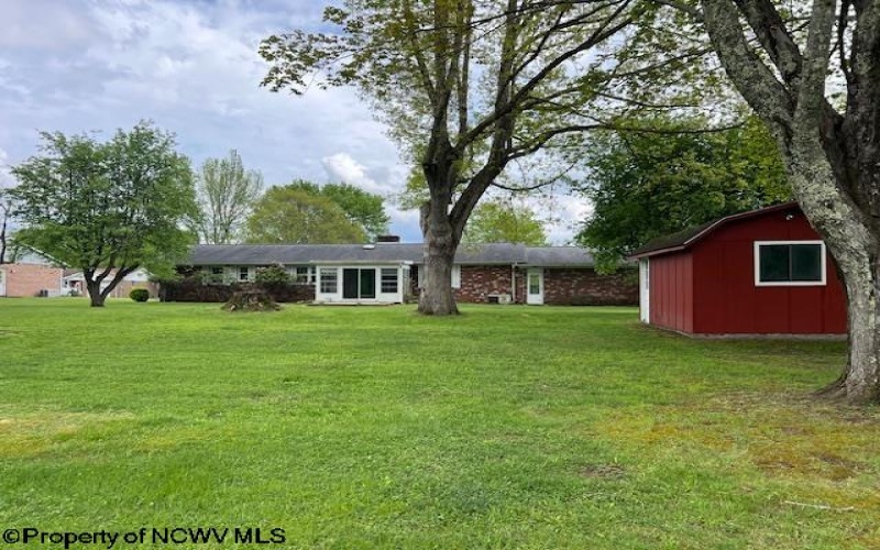 110 Sunset Drive, Elkins, West Virginia 26241-999, 3 Bedrooms Bedrooms, 10 Rooms Rooms,2 BathroomsBathrooms,Single Family Detached,For Sale,Sunset,10159419