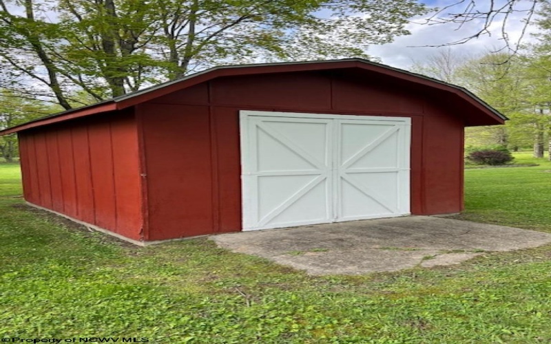 110 Sunset Drive, Elkins, West Virginia 26241-999, 3 Bedrooms Bedrooms, 10 Rooms Rooms,2 BathroomsBathrooms,Single Family Detached,For Sale,Sunset,10159419