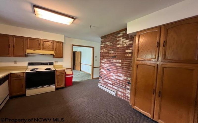 110 Sunset Drive, Elkins, West Virginia 26241-999, 3 Bedrooms Bedrooms, 10 Rooms Rooms,2 BathroomsBathrooms,Single Family Detached,For Sale,Sunset,10159419