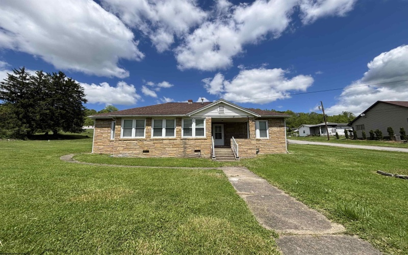 29 Dan Street, Hepzibah, West Virginia 26369, 3 Bedrooms Bedrooms, 7 Rooms Rooms,1 BathroomBathrooms,Single Family Detached,For Sale,Dan,10159416