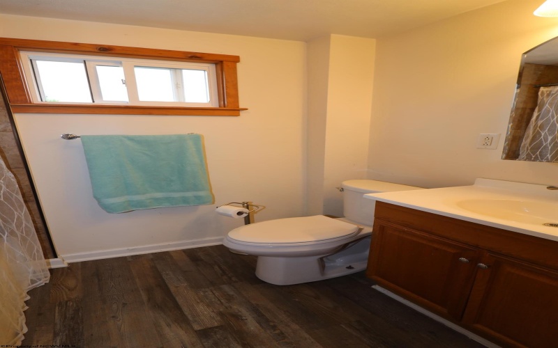 614 Yokum Street, Elkins, West Virginia 26241, 2 Bedrooms Bedrooms, 5 Rooms Rooms,2 BathroomsBathrooms,Single Family Detached,For Sale,Yokum,10159417