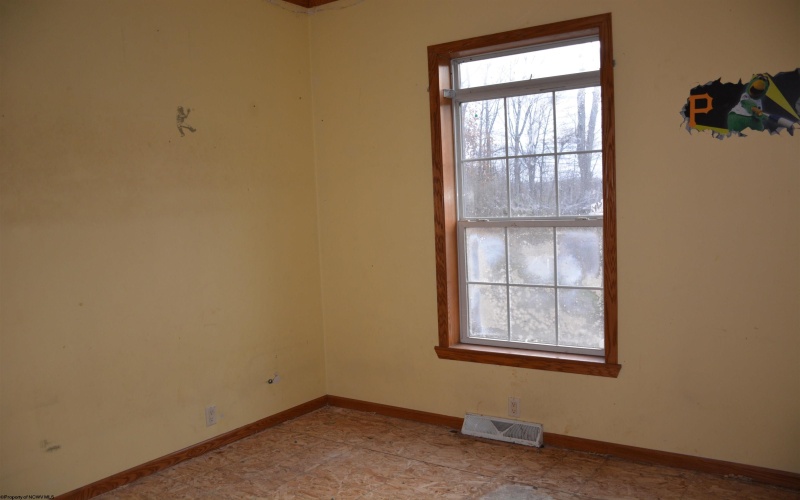 313 Hecks Run, Fairmont, West Virginia 26554, 3 Bedrooms Bedrooms, 7 Rooms Rooms,2 BathroomsBathrooms,Single Family Detached,For Sale,Hecks,10157214