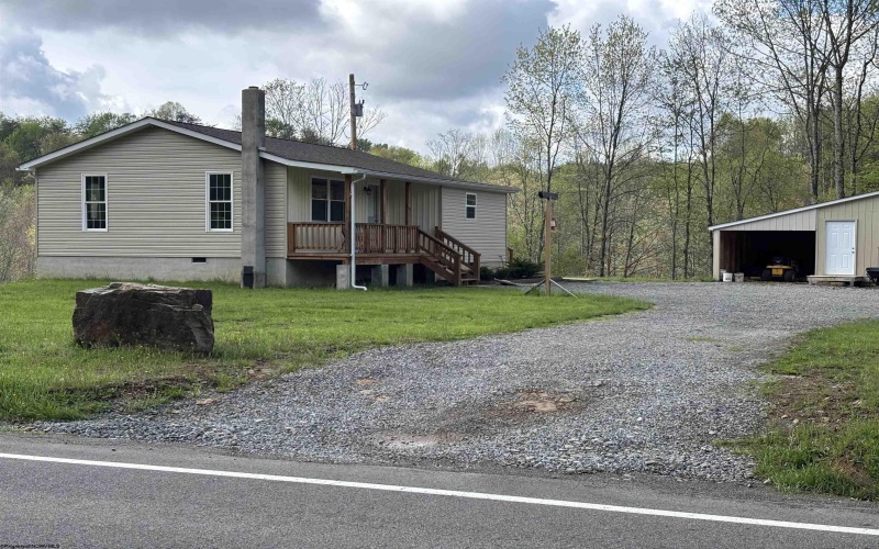 4084 Old Elkins Road, Buckhannon, West Virginia 26201, 2 Bedrooms Bedrooms, 6 Rooms Rooms,1 BathroomBathrooms,Single Family Detached,For Sale,Old Elkins,10159408